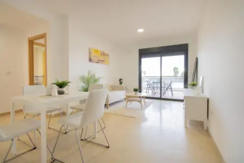 Piso en Carrer Escola, 3