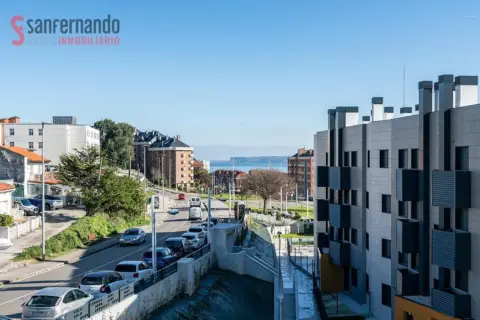Piso en Avenida de Cantabria