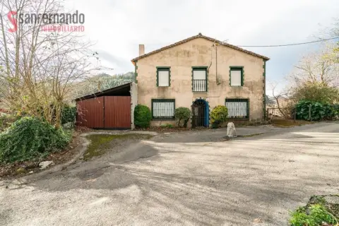 Casa en calle Barrio de la Lombana
