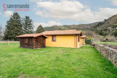Casa en Barrio de Vejoris