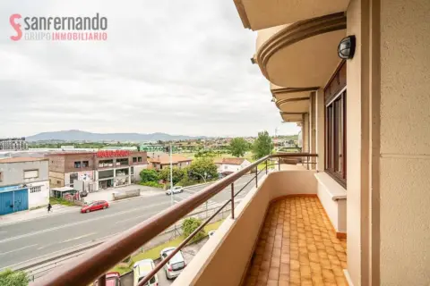 Dúplex en Avenida Primero de Mayo