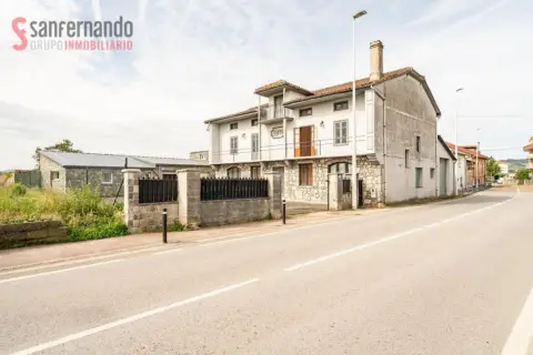 Casa en Avenida de José María Pereda