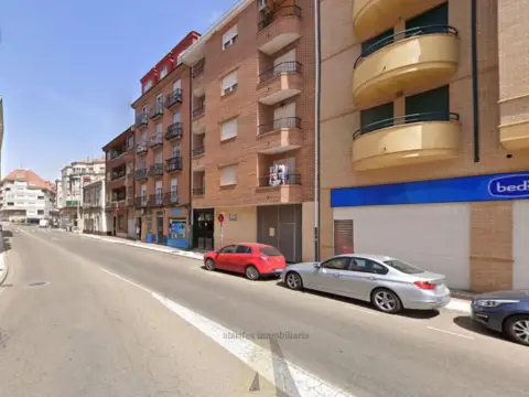 Piso en Avenida del Ferial, 13