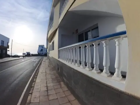 Piso en Avenida 3 de Abril 1979