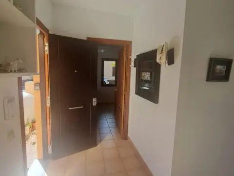 Casa pareada en calle Melindre