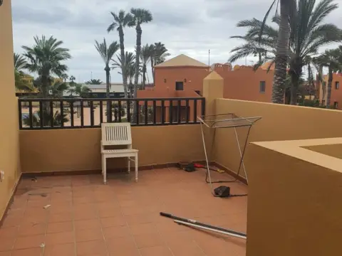 Piso en Avenida Pedro y Guy Vandaele