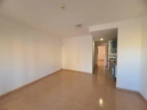 Piso en Avenida Pedro y Guy Vandaele