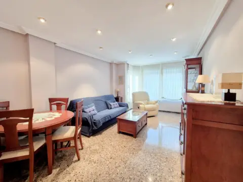 Piso en Plaza de Crevillente-Gasolinera Mora