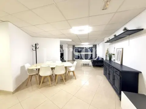 Local comercial en Quart de Poblet