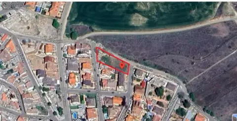 Terreno en calle de los Almendros, 149