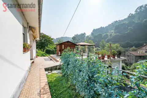 Casa en Autovía Cantabria-Meseta