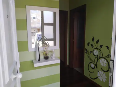 Casa adosada en calle Cumbrales