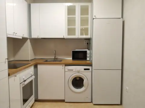 Piso en calle Luzmela