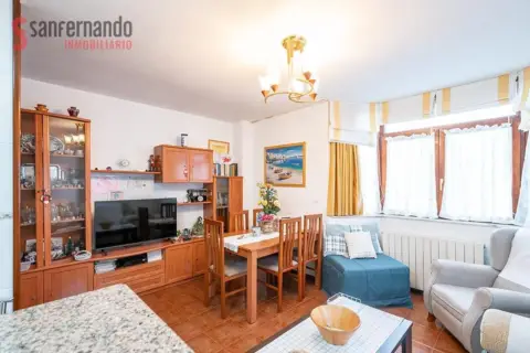 Piso en calle Playa de Usil, 543