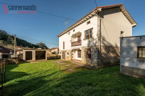 Casa en Barrio de Viallán, 248