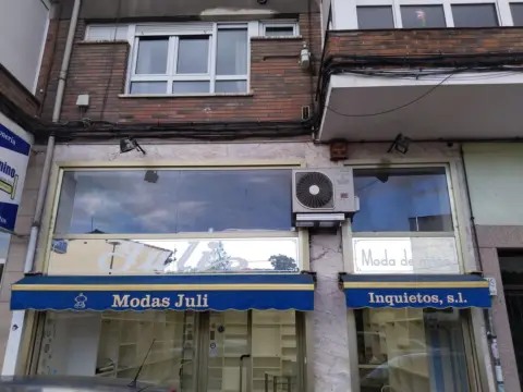 Local comercial en calle de los Hermanos Salas, 18