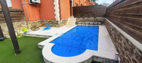 Casa adosada en Northern Spain