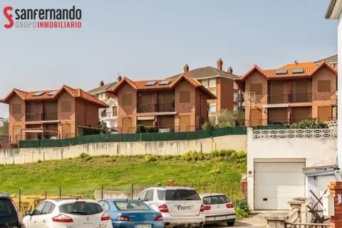 Casa adosada en Costa de Cantabria