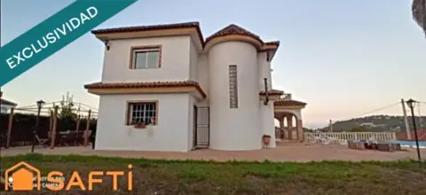 Finca rústica en Chiva