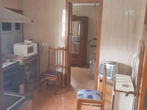 Casa adosada en Navalmanzano