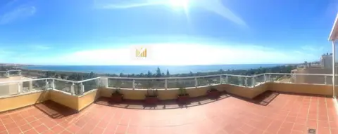 Ático en 1ª Línea