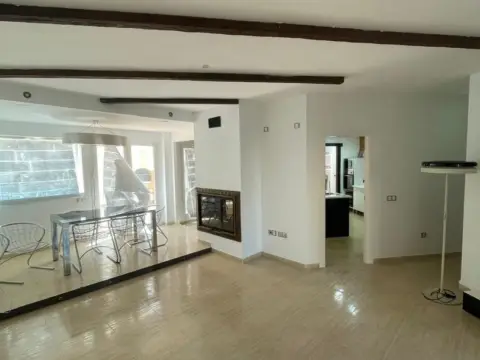 Piso en Pabellón-Estación-Corte Inglés