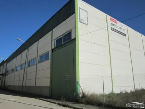 Nave industrial en Carretera de Córdoba-Málaga, 75