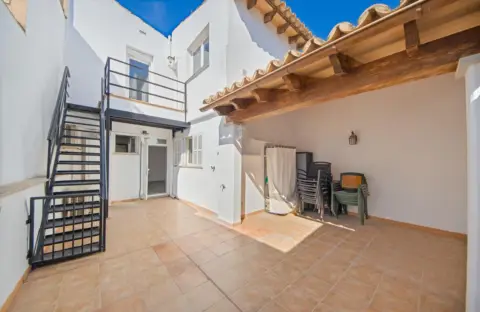 Dúplex en Carrer Llarg