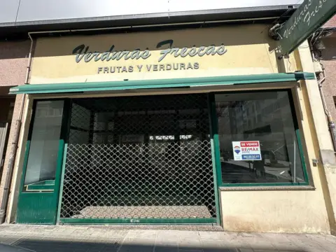 Local comercial en calle de Andrés Gaos, 24