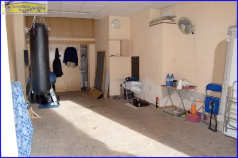Local comercial en Calvario
