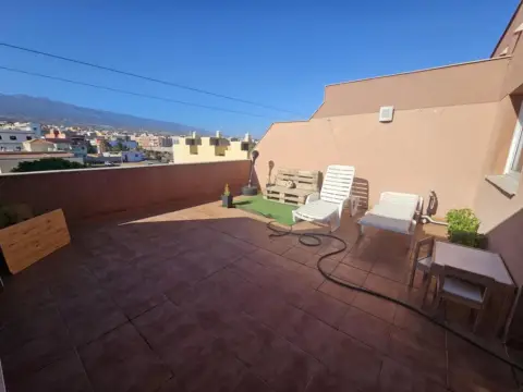 Dúplex en calle Isla de La Graciosa