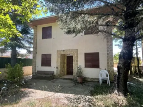 Chalet en calle Mayor, nº 4