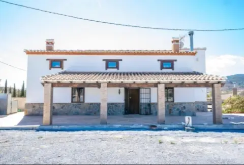 Chalet en Cantoria