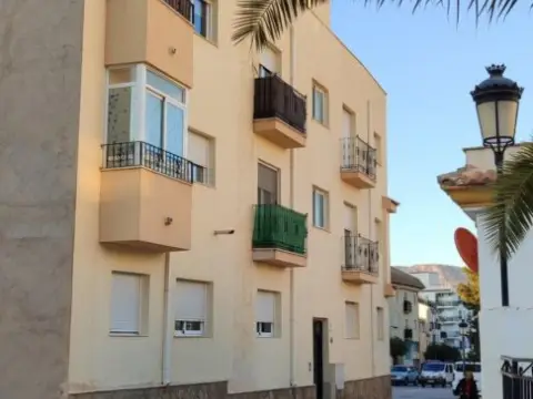 Piso en Purchena