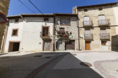 Chalet en calle de la Virgen del Castillo
