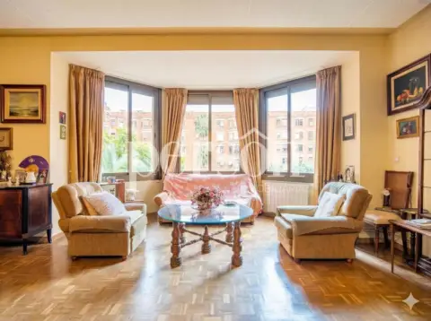 Piso en Carrer de Jesús