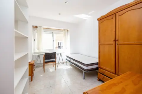 Piso en calle de Buensuceso, 40