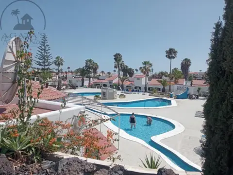 Casa en calle Fairway Village