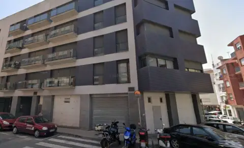 Local comercial en Carrer de València, 16