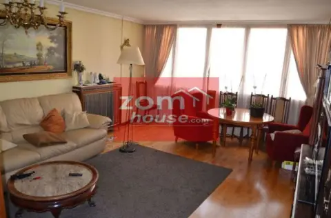 Piso en Plaza de Vergel