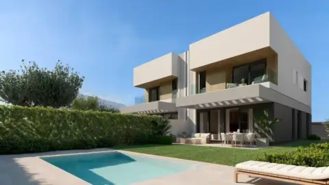 Casa pareada en Puig de Ros