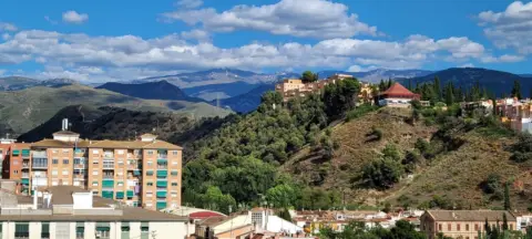 Piso en Carretera de la Sierra, 30