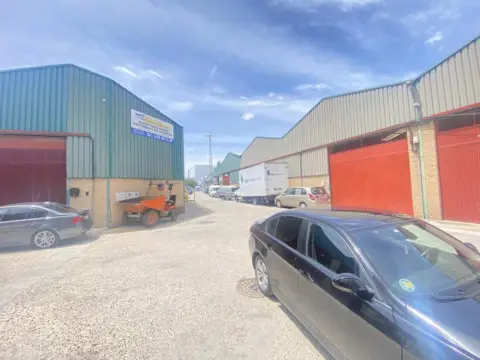 Nave industrial en Azuqueca de Henares