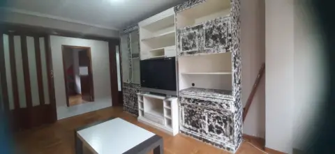 Piso en calle Cr General-Ujo