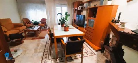 Casa adosada en calle Av Derechos Humano