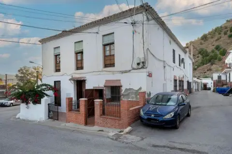 Chalet en calle Ebro
