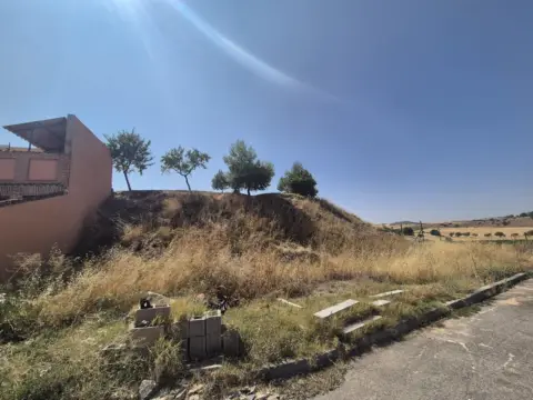 Terreno en calle Bodegas
