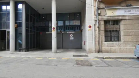 Garaje en Carrer de Francesc de Borja Moll, 18