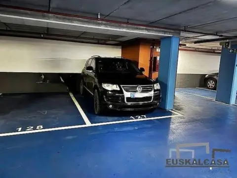 Garaje en Indautxu