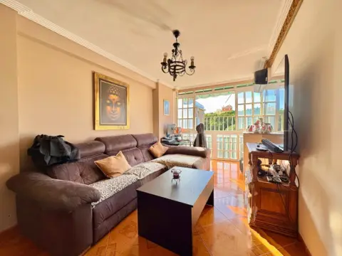 Piso en calle Torredonjimeno